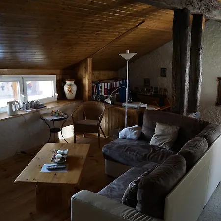 Chez Les Dudu Bed & Breakfast